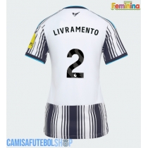 Camisa de time de futebol Newcastle United Tino Livramento #2 Replicas 1º Equipamento Feminina 2026-27 Manga Curta